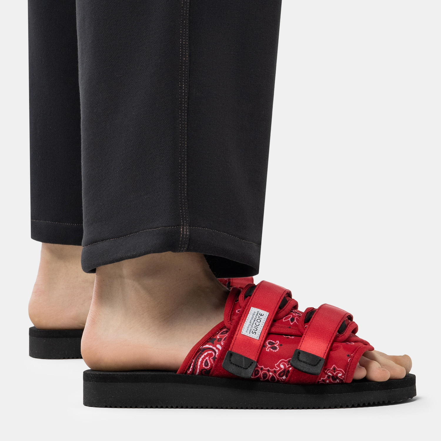 Suicoke moto sales cab sandals