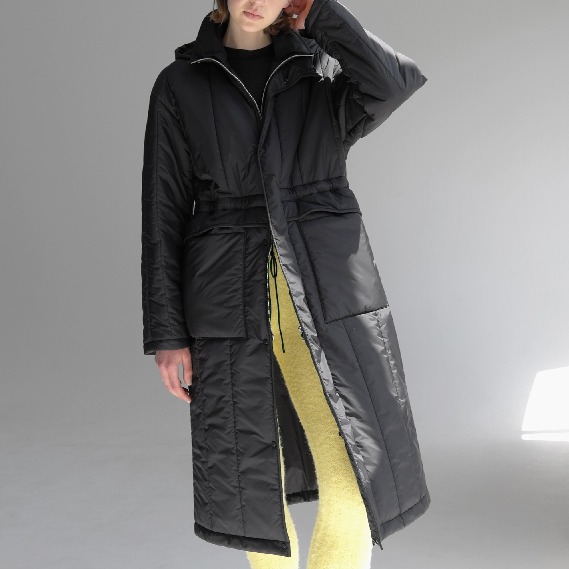 Пальто AURALEE Super Light Airy Nylon Padded Coat FW22 купить в